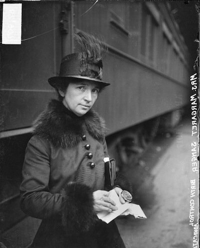 UNITED STATES - CIRCA 1917: American birth control activist Margaret Sanger (1879 - 1966) standing in a train station in Chicago, 1917. From the Chicago Daily News collection. (Photo by Chicago History Museum/Getty Images)